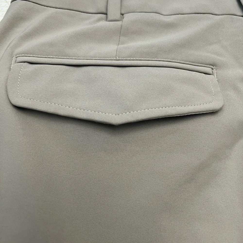lululemon athletica Men's Hybrid Shorts - Gray NWT